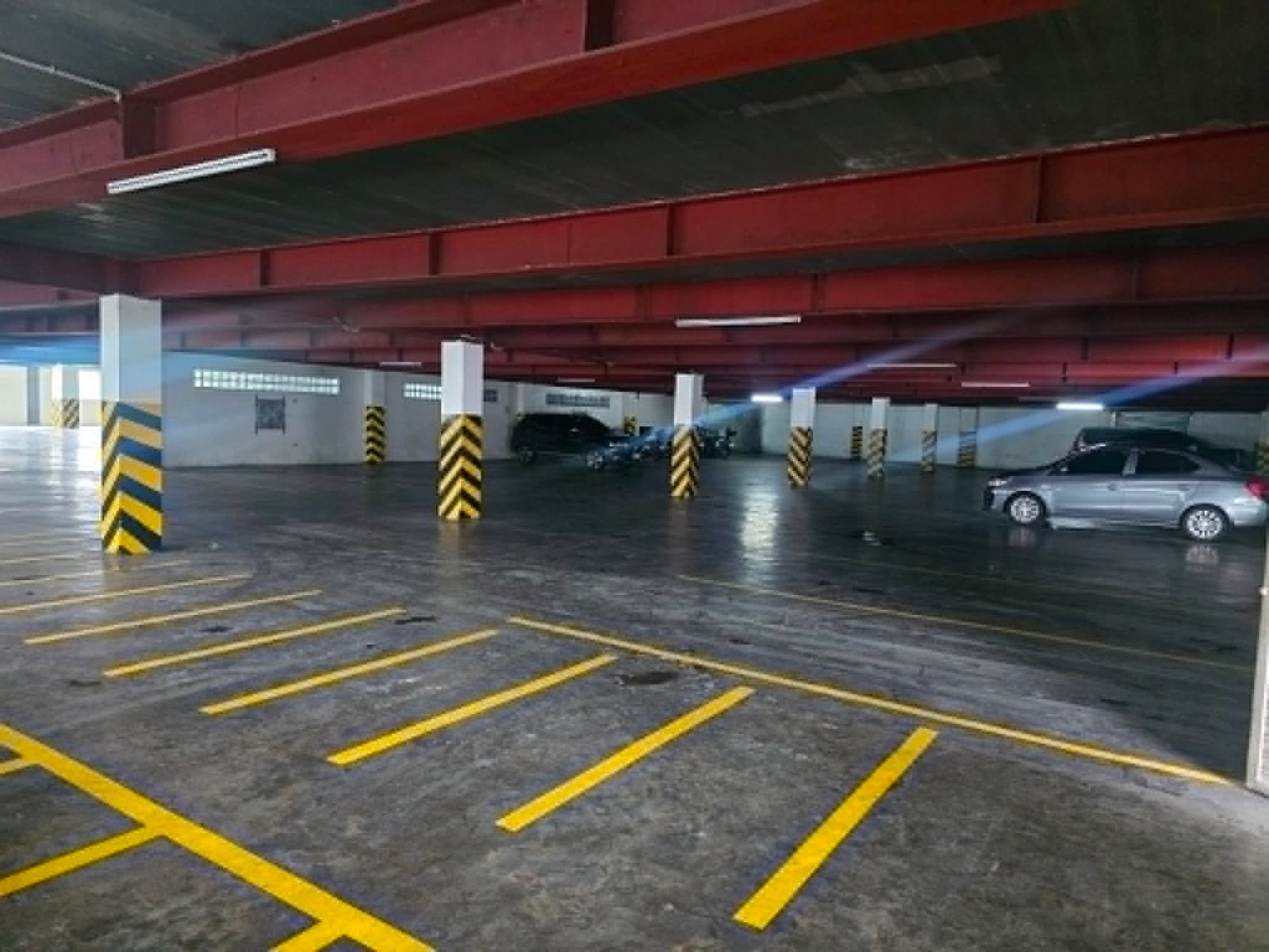 Parking at MetroAsia Sports Center