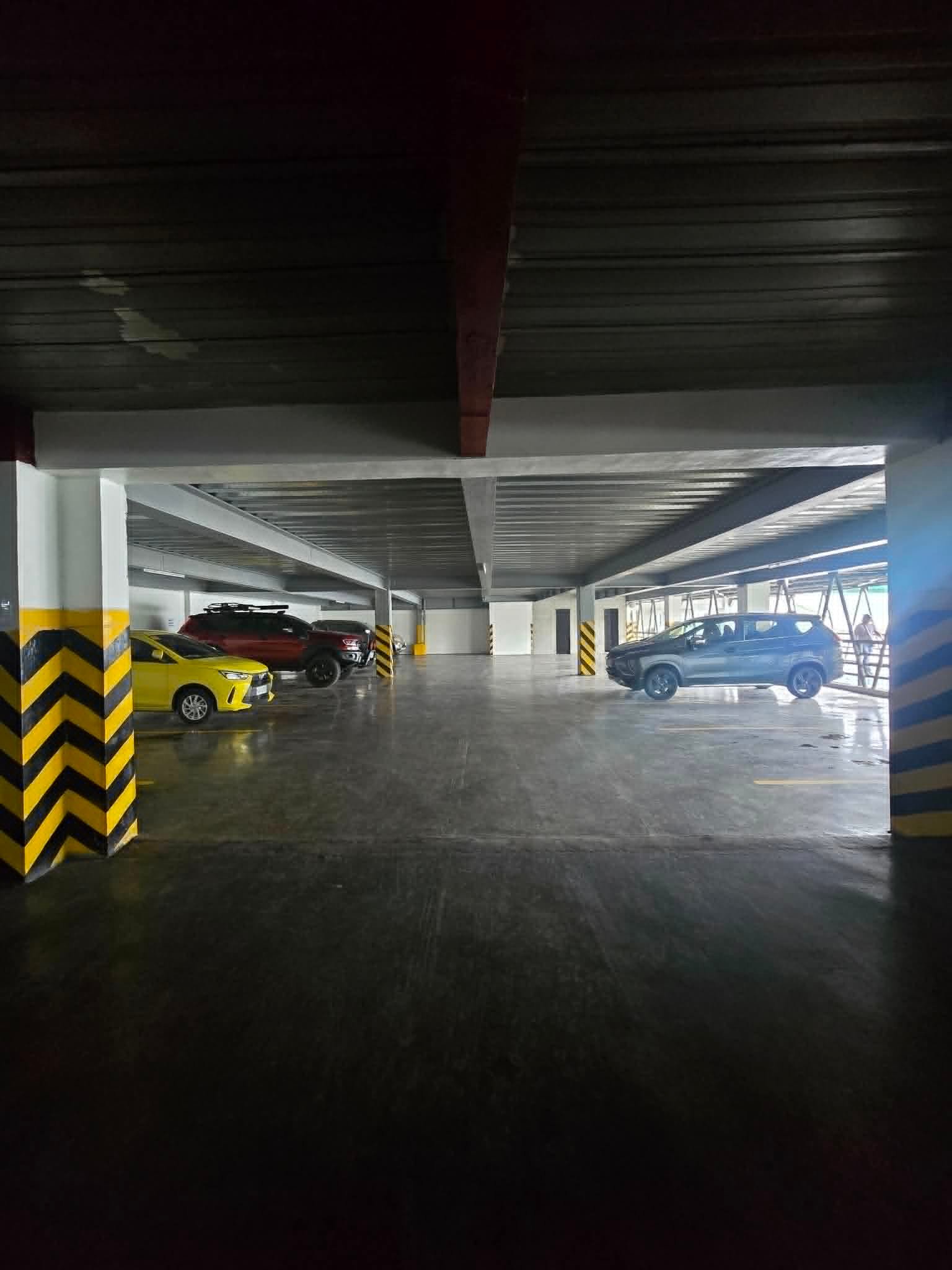 Parking at MetroAsia Sports Center